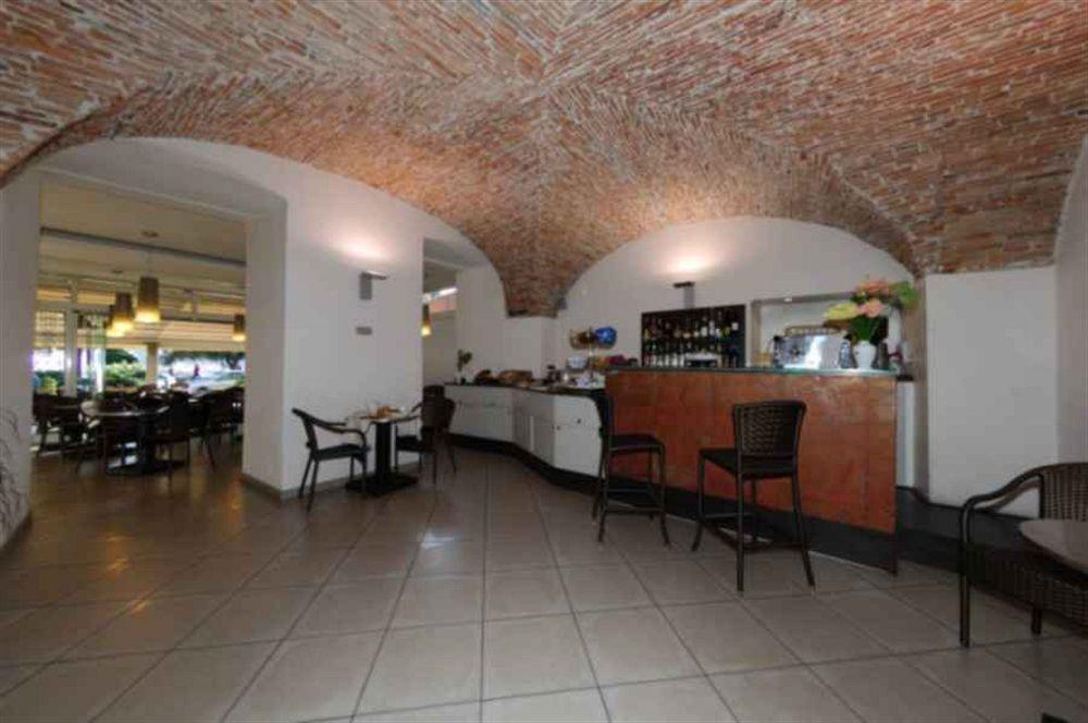 Hotel Vesuvio Rapallo Exterior photo