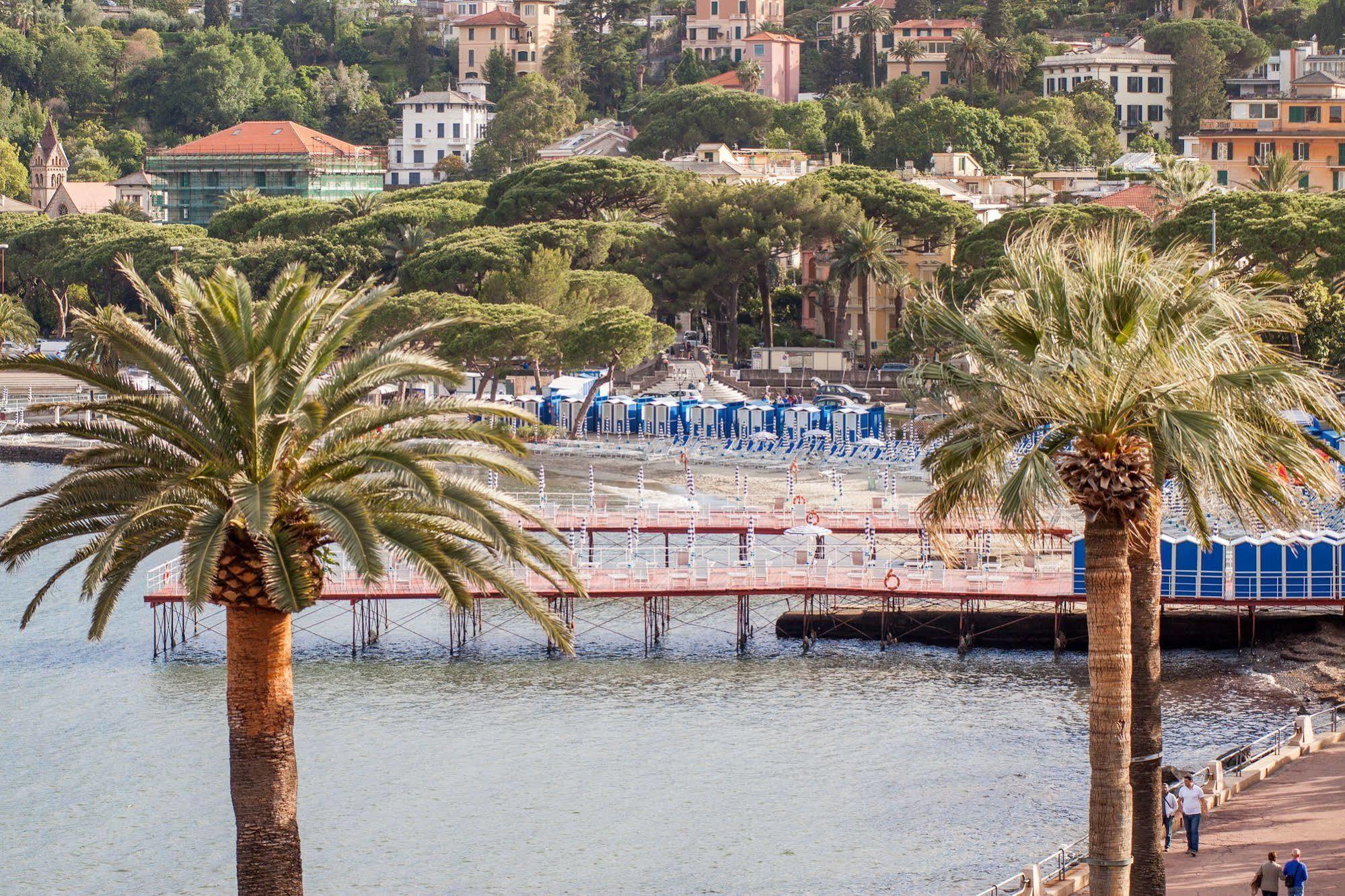Hotel Vesuvio Rapallo Exterior photo